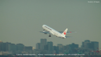 冬の無料壁紙 羽田空港 JAL機